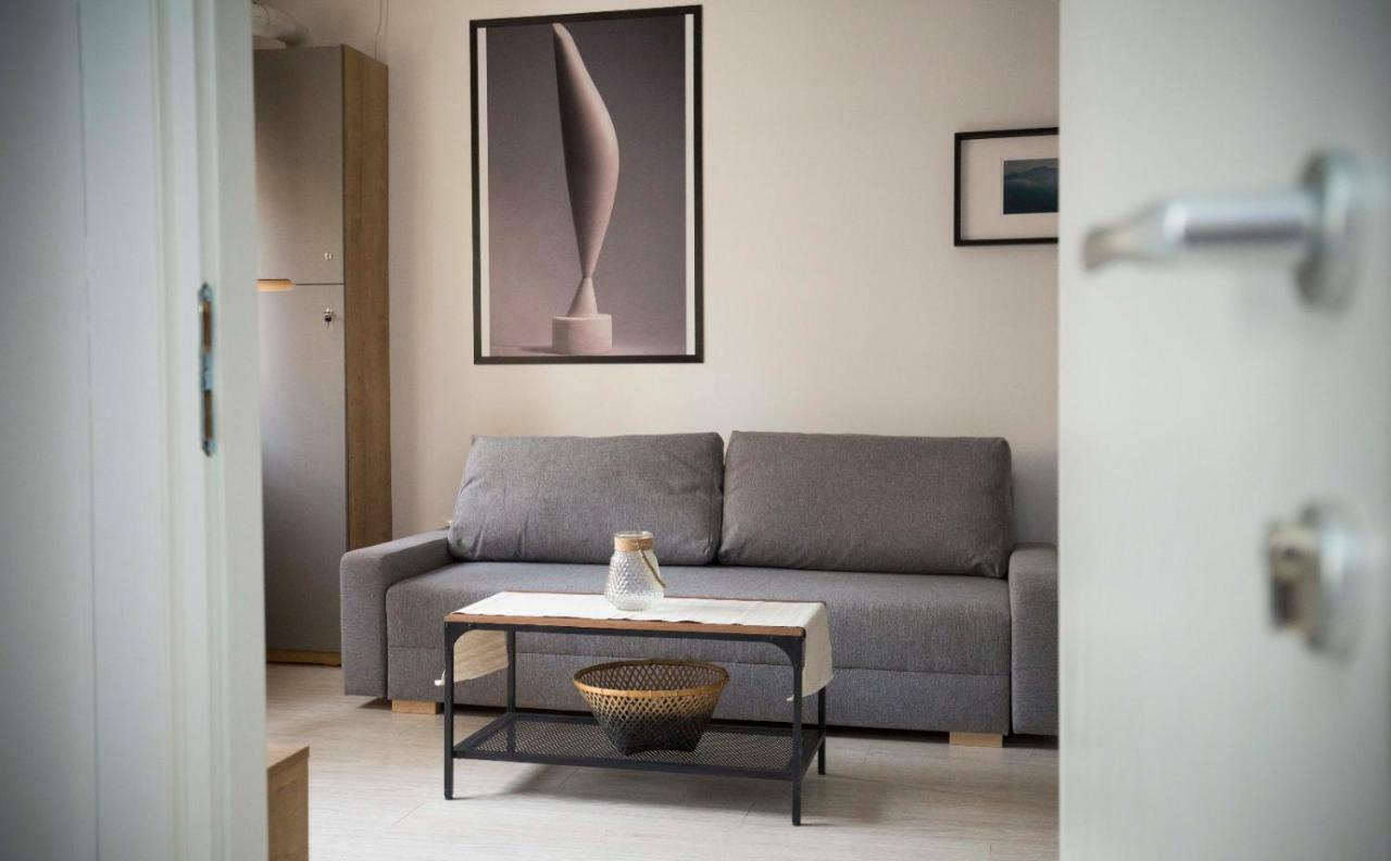 Ideal Apartment Бухарест Екстер'єр фото