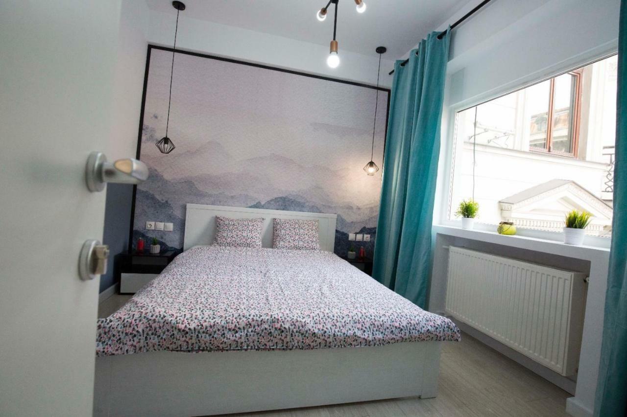 Ideal Apartment Бухарест Екстер'єр фото