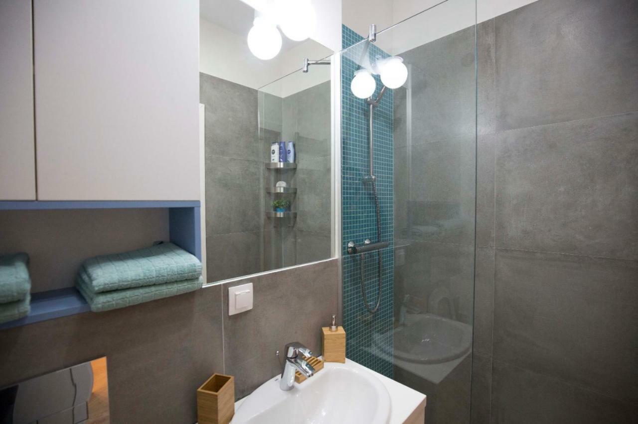 Ideal Apartment Бухарест Екстер'єр фото